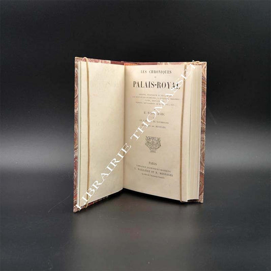 Les chroniques du Palais Royal Origine Splendeurs et Décadence par B. Saint-Marc