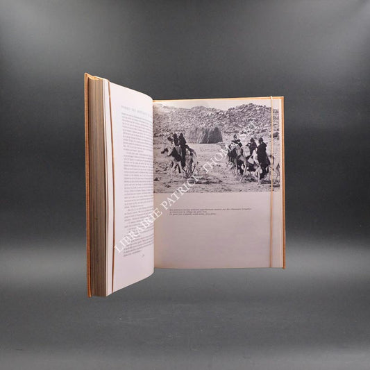 Hommes des montagnes du Hoggar par Odette Bernezat